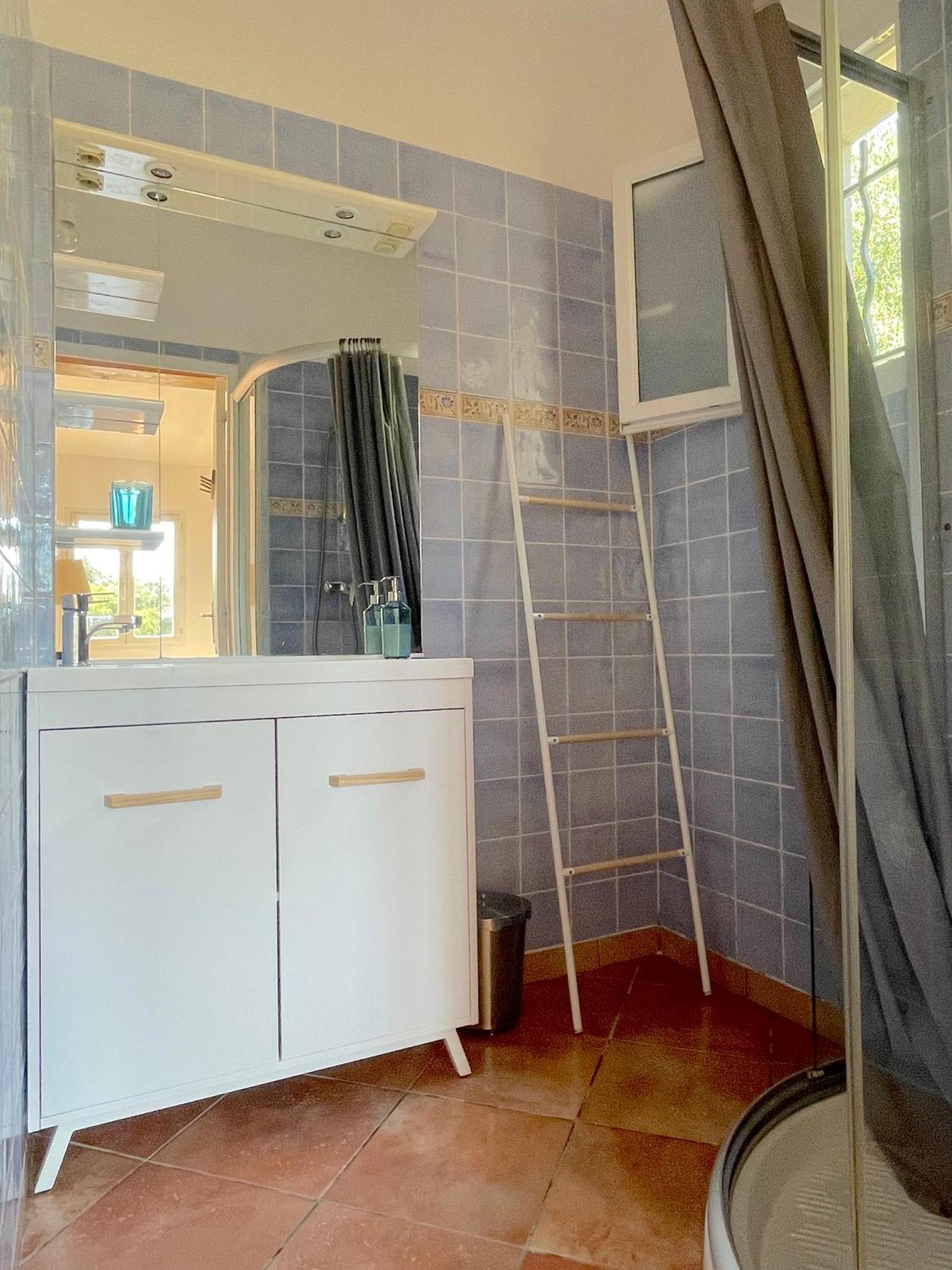 Maison Au Calme Avec Jardin Et Parking, Proche De Tout ! La Ciotat Exterior foto